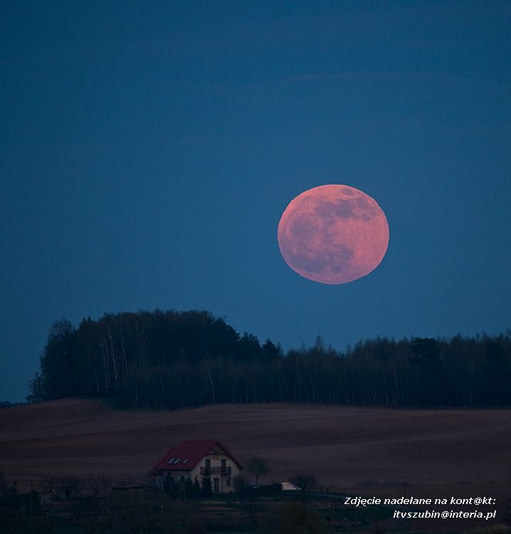 Półcieniowe oraz częściowe zaćmienie Księżyca