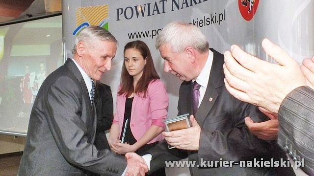 Nagrody Zarządu Powiatu Nakielskiego wręczone