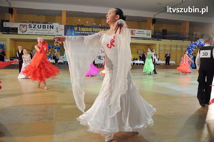VI Szubiński Festiwal Tańca - 1 maja 2013 r. [FILM] - Blok 1 i 2