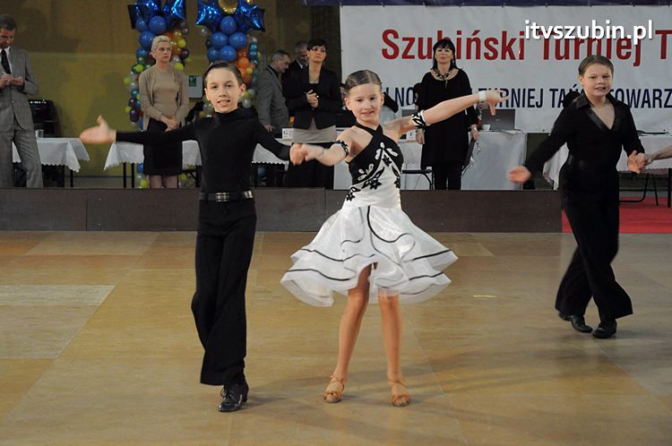 VI Szubiński Festiwal Tańca - 1 maja 2013 r. [FILM] - Blok 1 i 2