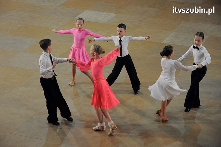 VI Szubiński Festiwal Tańca - 1 maja 2013 r. [FILM] - Blok 1 i 2
