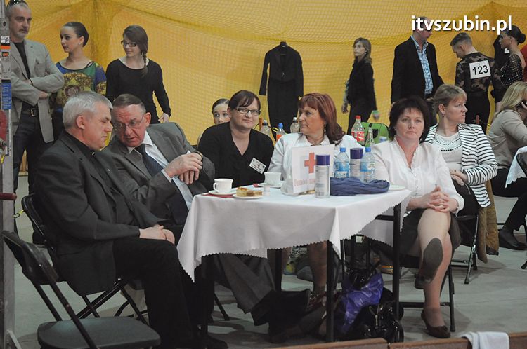 VI Szubiński Festiwal Tańca - 1 maja 2013 r. [FILM] - Blok 1 i 2