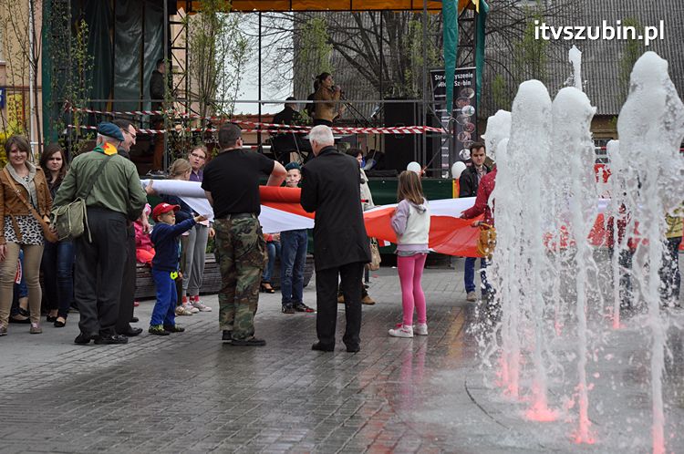 Dzień Flagi Rzeczypospolitej Polskiej w Szubinie