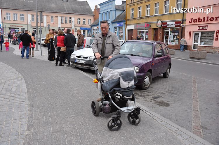 Dzień Flagi Rzeczypospolitej Polskiej w Szubinie