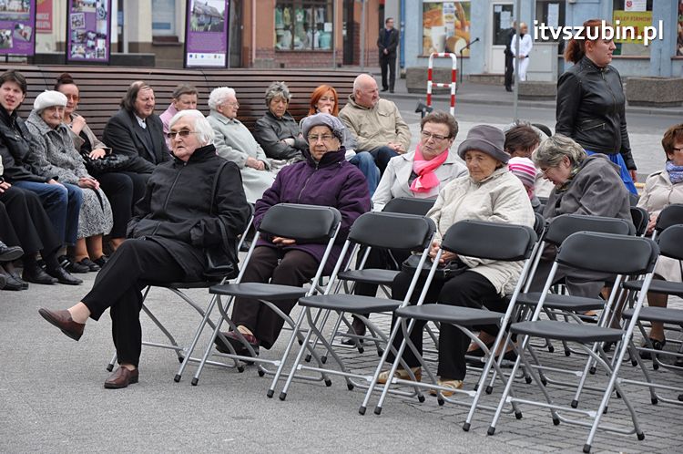 Msza Św. za Ojczyznę na szubińskim rynku