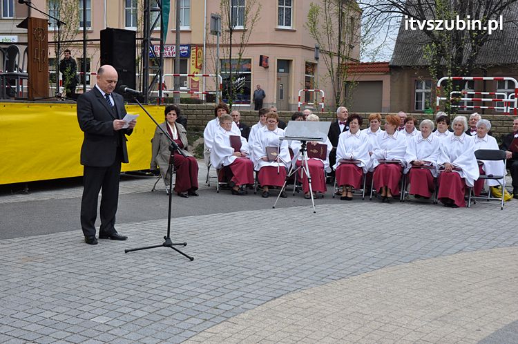 Msza Św. za Ojczyznę na szubińskim rynku