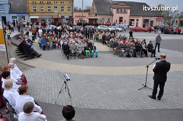 Msza Św. za Ojczyznę na szubińskim rynku