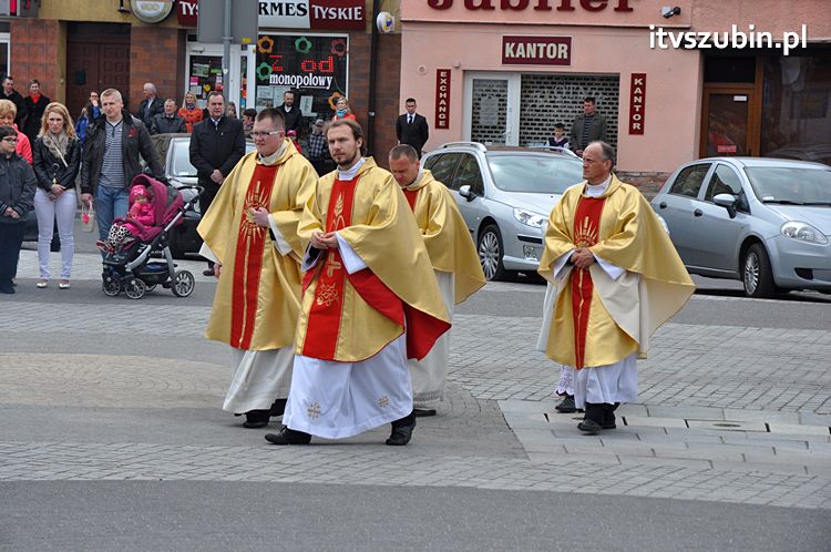 Msza Św. za Ojczyznę na szubińskim rynku