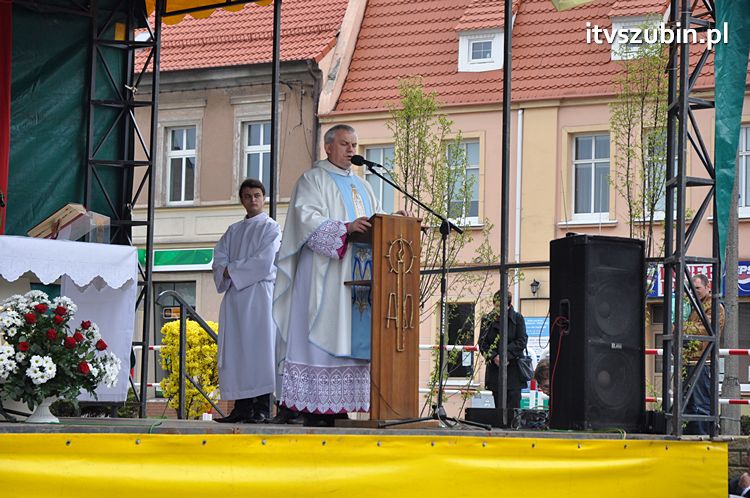 Msza Św. za Ojczyznę na szubińskim rynku