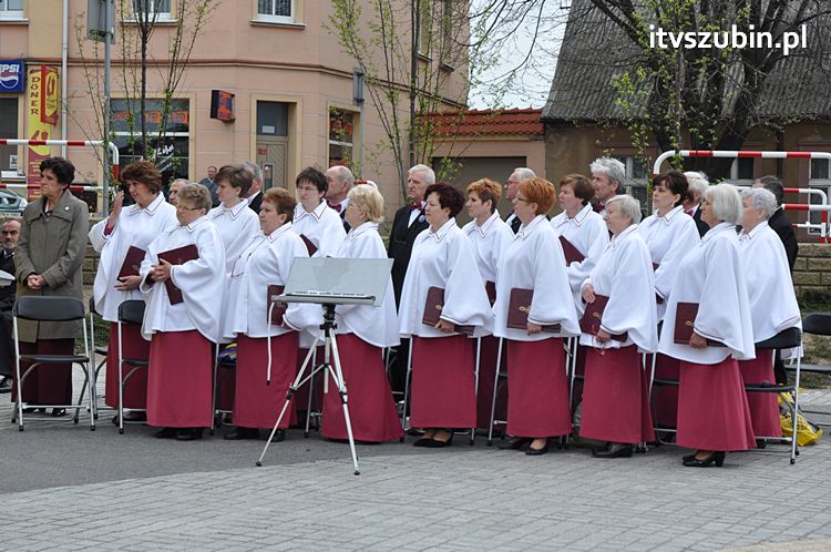 Msza Św. za Ojczyznę na szubińskim rynku