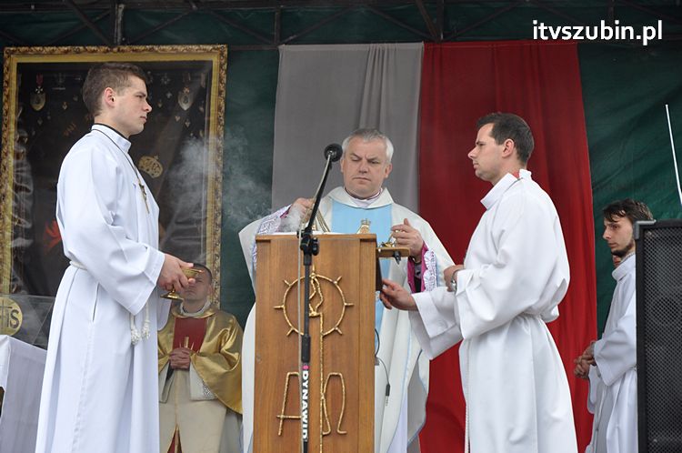 Msza Św. za Ojczyznę na szubińskim rynku