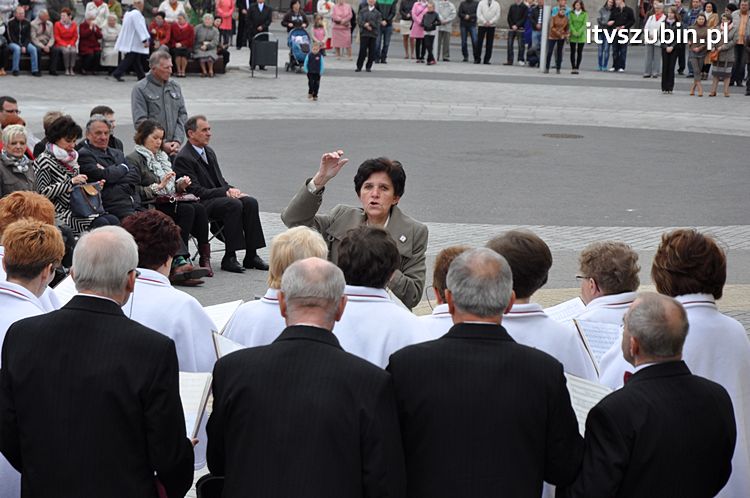 Msza Św. za Ojczyznę na szubińskim rynku