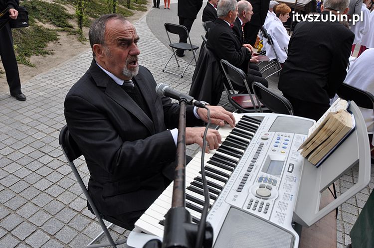 Msza Św. za Ojczyznę na szubińskim rynku