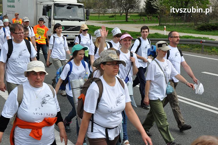 Pielgrzymka w Roku Wiary do Sanktuarium Krzyża Świętego w Kcyni