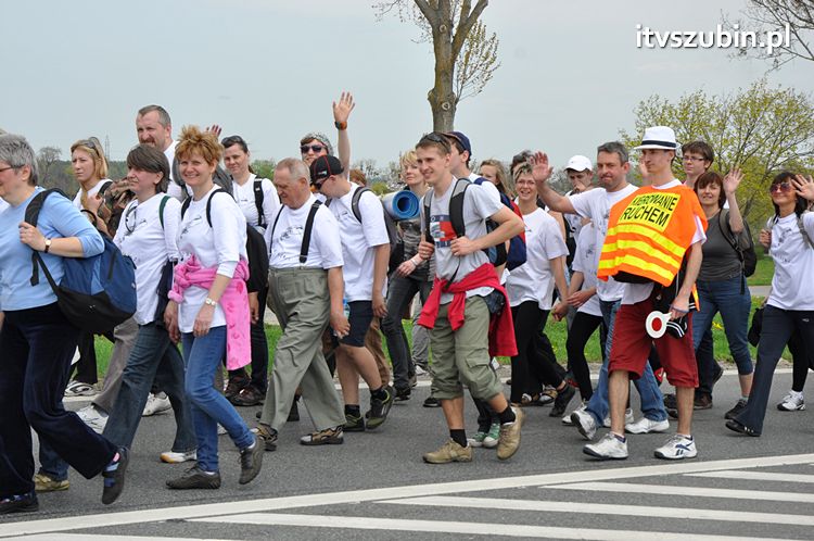 Pielgrzymka w Roku Wiary do Sanktuarium Krzyża Świętego w Kcyni