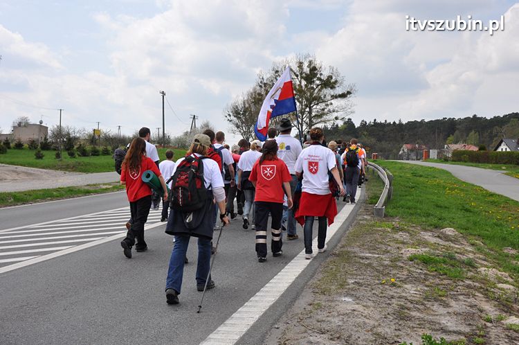 Pielgrzymka w Roku Wiary do Sanktuarium Krzyża Świętego w Kcyni