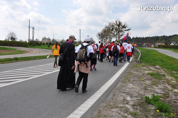 Pielgrzymka w Roku Wiary do Sanktuarium Krzyża Świętego w Kcyni