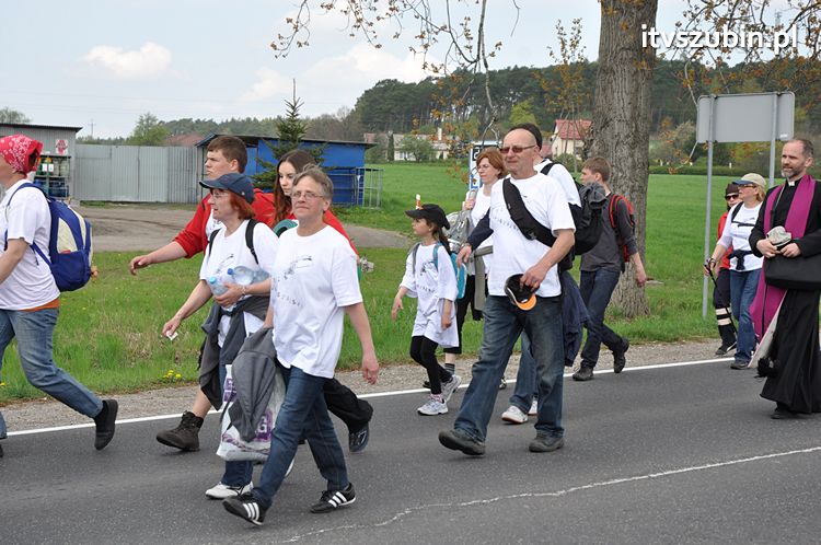 Pielgrzymka w Roku Wiary do Sanktuarium Krzyża Świętego w Kcyni