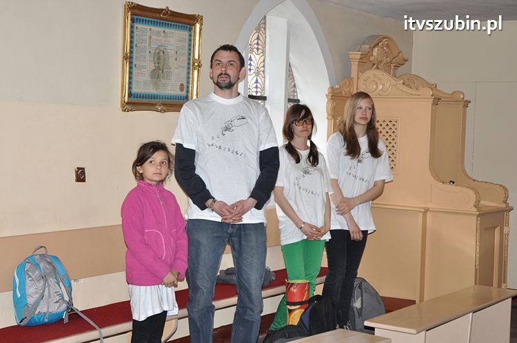 Pielgrzymka w Roku Wiary do Sanktuarium Krzyża Świętego w Kcyni