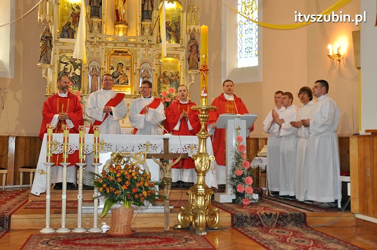Pielgrzymka w Roku Wiary do Sanktuarium Krzyża Świętego w Kcyni