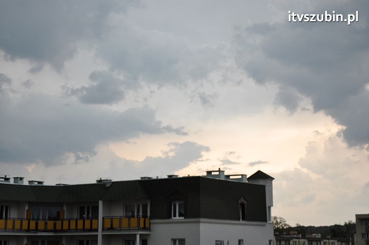 OSTRZEŻENIE przed burzami