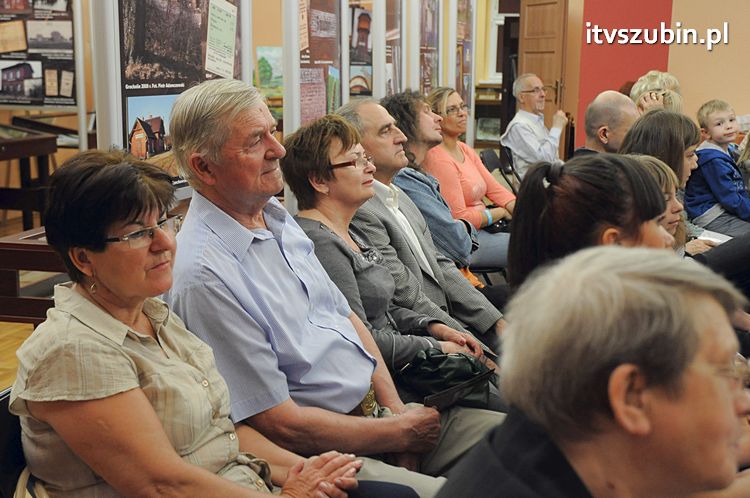 Dworzec kolejowy Szubin znów czynny - podwójny wernisaż