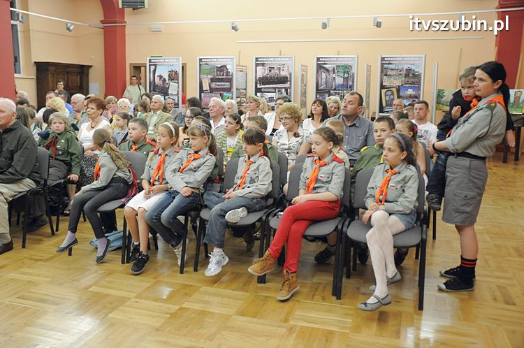 Dworzec kolejowy Szubin znów czynny - podwójny wernisaż