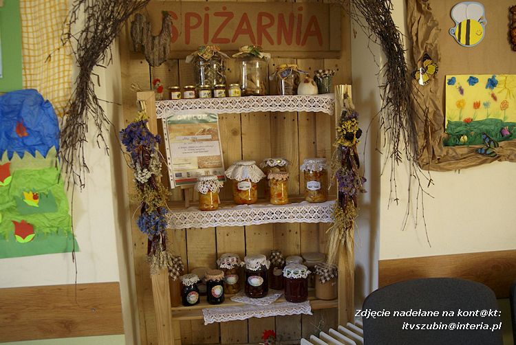 Maluchy z szubińskiej dwójki z wizytą w edukacyjnej zagrodzie