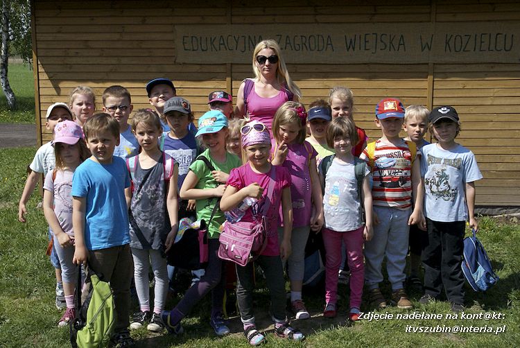 Maluchy z szubińskiej dwójki z wizytą w edukacyjnej zagrodzie