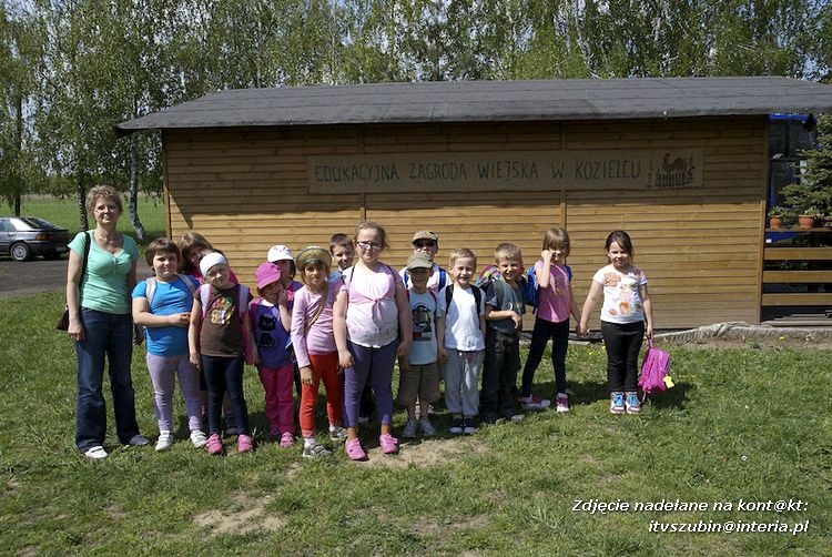 Maluchy z szubińskiej dwójki z wizytą w edukacyjnej zagrodzie