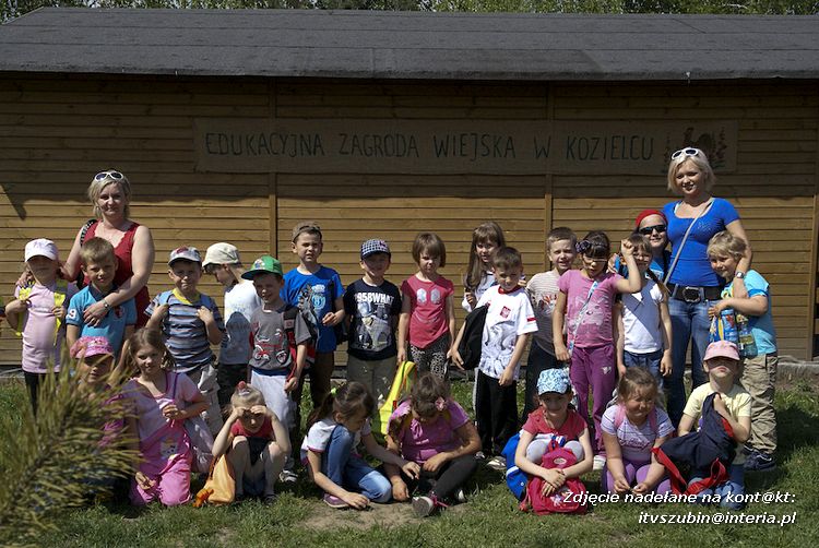 Maluchy z szubińskiej dwójki z wizytą w edukacyjnej zagrodzie