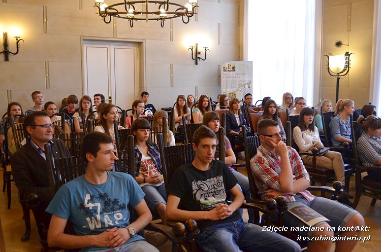 Szubińska młodzież na Paradzie Schumana w Warszawie