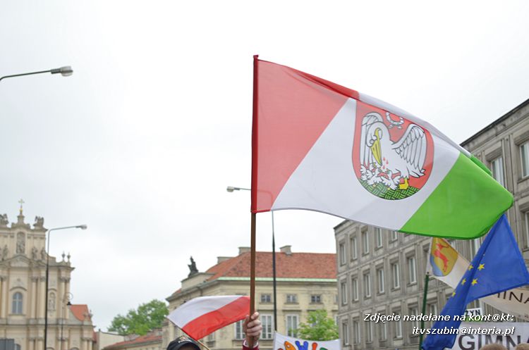 Szubińska młodzież na Paradzie Schumana w Warszawie