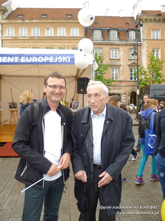 Szubińska młodzież na Paradzie Schumana w Warszawie