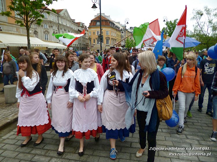 Szubińska młodzież na Paradzie Schumana w Warszawie