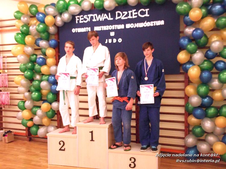 Judocy wrócili z Torunia z dziesięcioma medalami