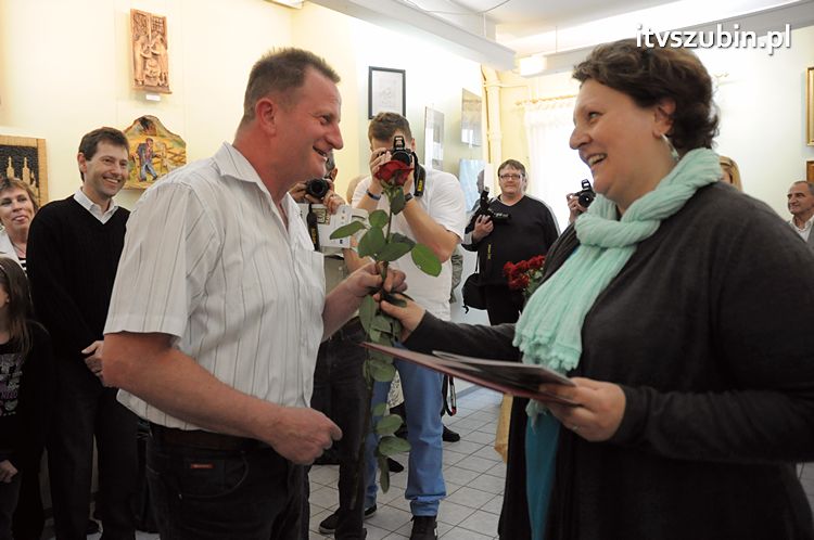 Dwie osoby w szpitalu po zderzeniu samochodów w Kołaczkowie