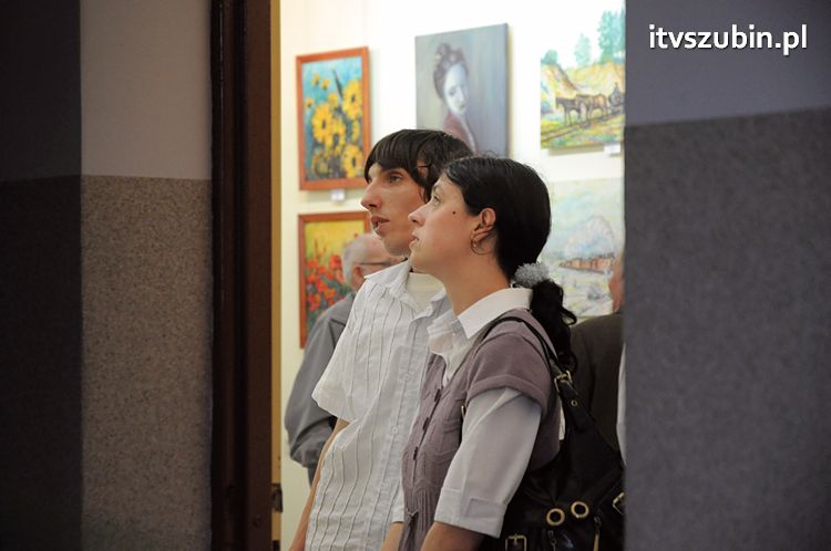 Dwie osoby w szpitalu po zderzeniu samochodów w Kołaczkowie