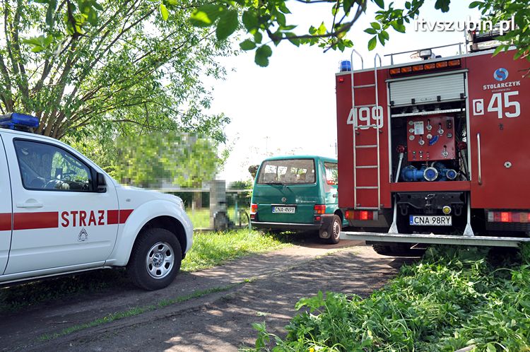 Pożar poddasza w domu jednorodzinnym w Szubinie, jedna osoba ewakuowana
