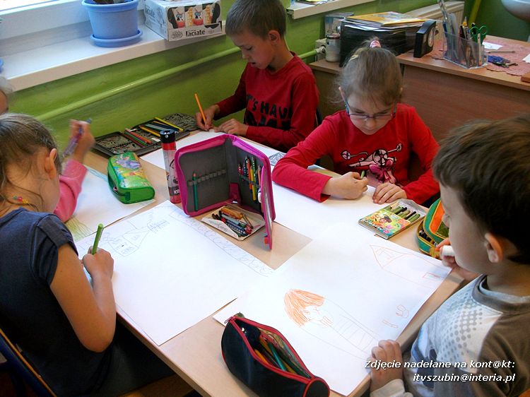 Majowe czytanie z Franklinem w Zespole Szkół w Kowalewie