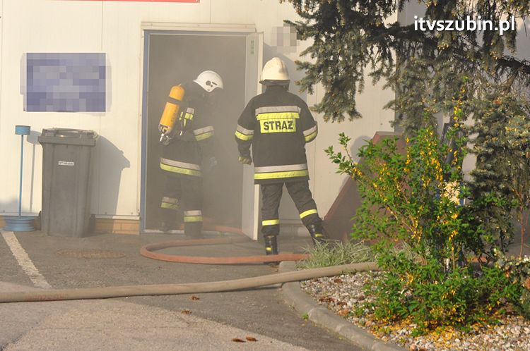Pożar obiektu warsztatowo-biurowego przy ul. JP II w Szubinie