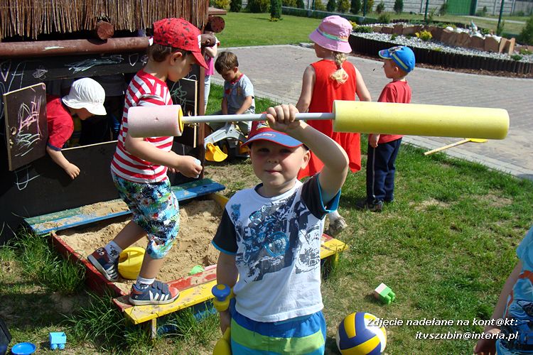 Pszczółki i Zuchy z wizytą w gospodarstwie rolnym