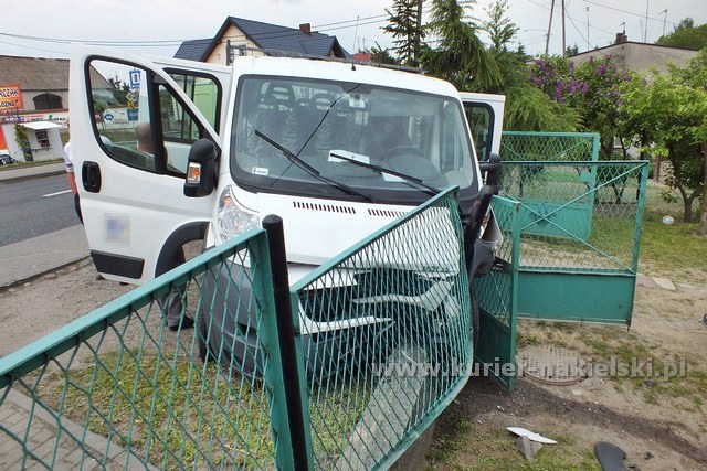 Zdarzenie drogowe w Sadkach