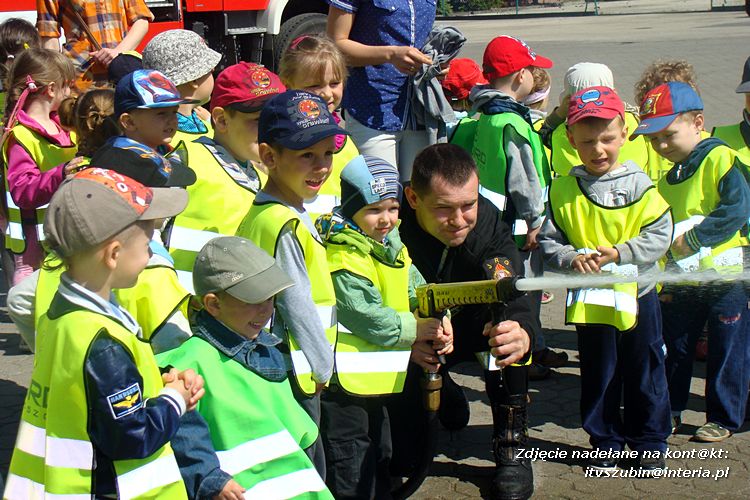Przedszkolaki u Strażaków