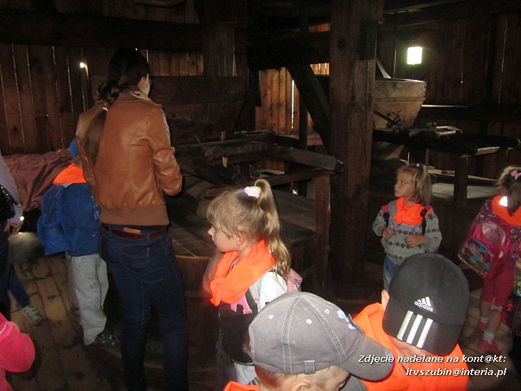 Przedszkolaki w Skansenie w Osieku