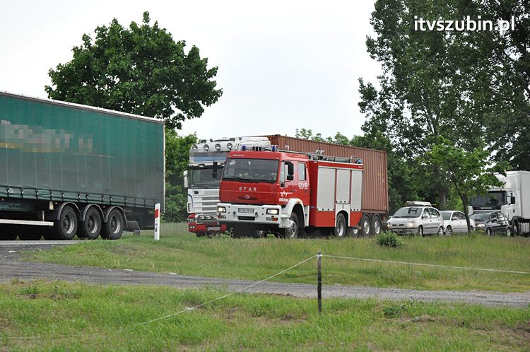 Dwie ofiary śmiertelne w wypadku na krajowej 5, trzecia walczy o życie