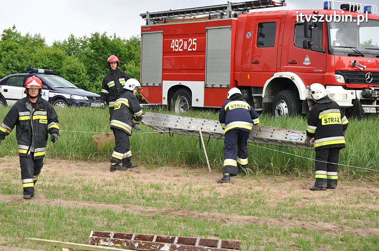 Dwie ofiary śmiertelne w wypadku na krajowej 5, trzecia walczy o życie