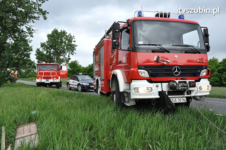Dwie ofiary śmiertelne w wypadku na krajowej 5, trzecia walczy o życie