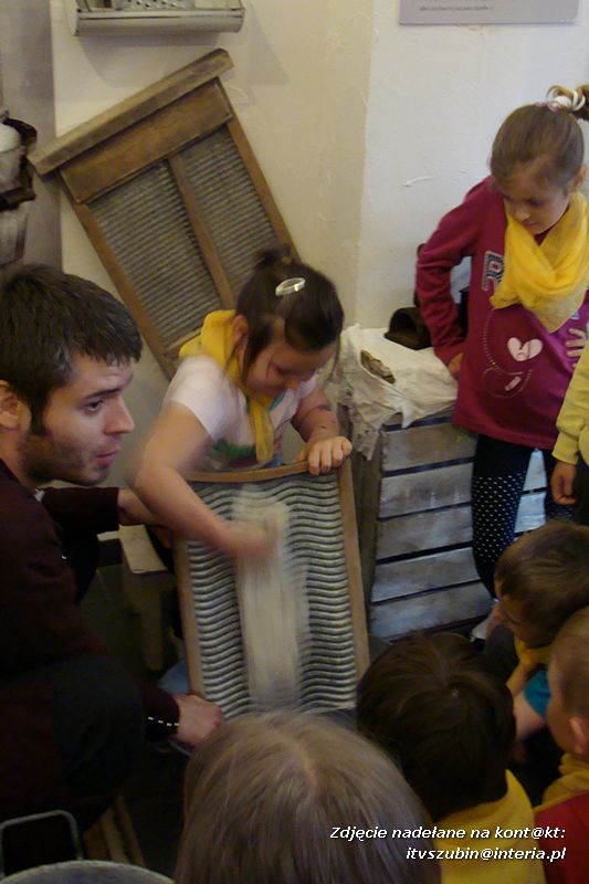 Zuchy w Muzeum Mydła i Historii Brudu