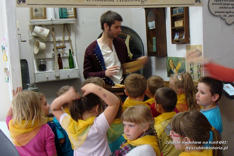 Zuchy w Muzeum Mydła i Historii Brudu